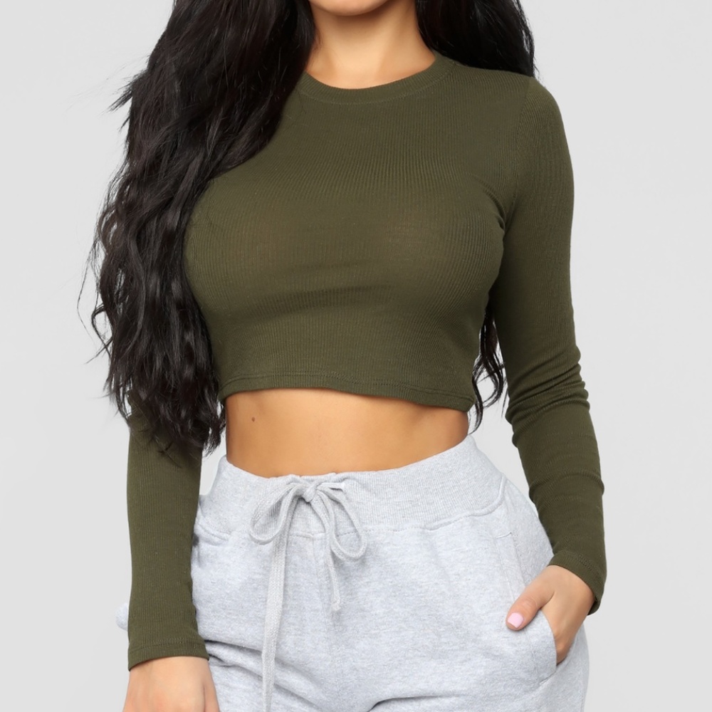 Fashion Nova “”Olive Ribbed Long Sleeve Cropped Top”” 🔥